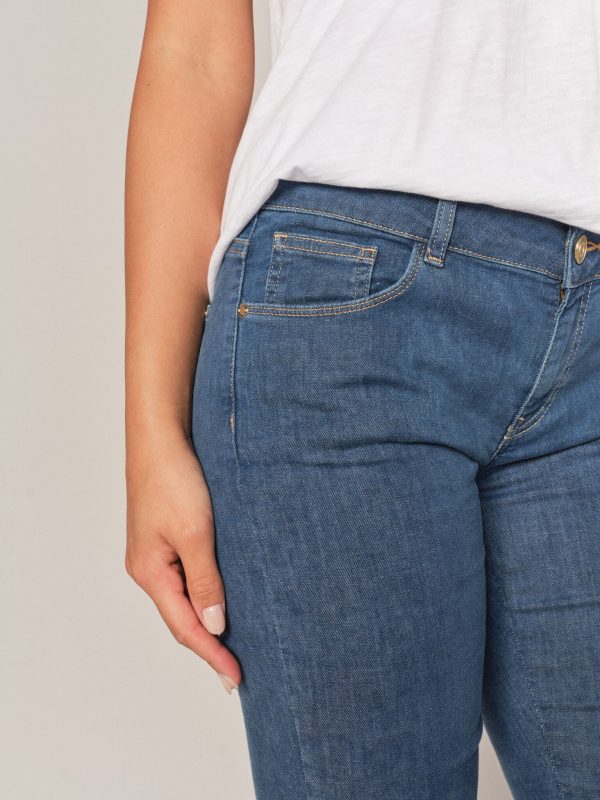 MMAdeline Stina Cargo Jeans - Image 2