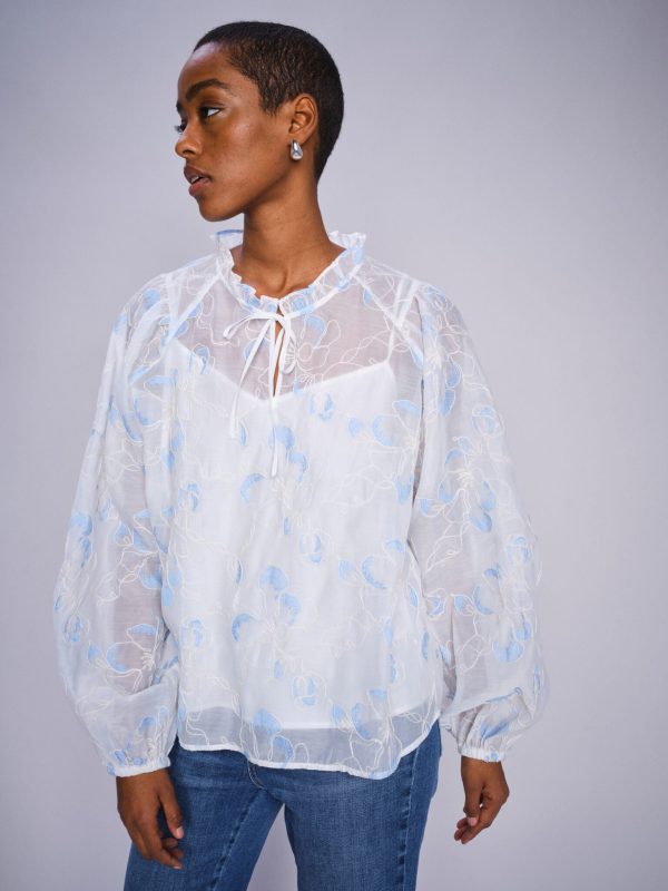 MMHProud Contour Tee