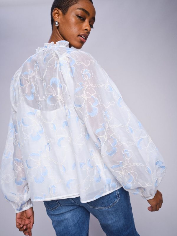 MMHProud Contour Tee - Image 2